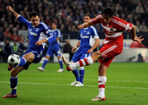 一个进攻机 一个进攻机