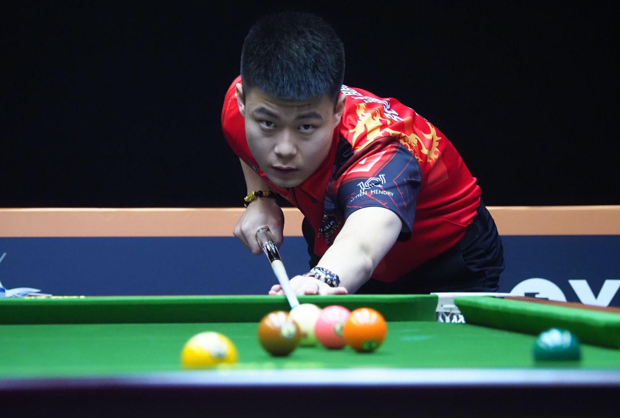 的精彩与不 的精彩与不